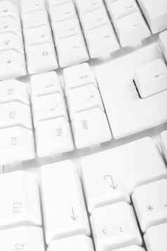 白色电脑键盘
