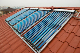 真空收藏家太阳能水加热系统