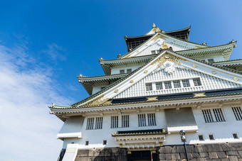 传统的<strong>大阪城堡</strong>