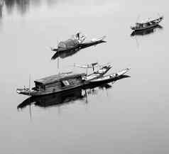 景观行船河可怜的越南