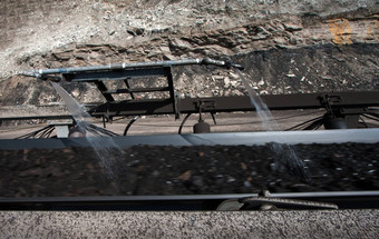 水注射最小化灰尘煤炭行业