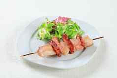 猪肉串肉扦沙拉绿色