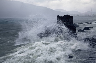 风暴海岸