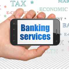 货币概念手持有智能手机银行服务显示