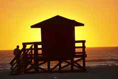 太阳设置生活警卫小屋海湾海岸佛罗里达