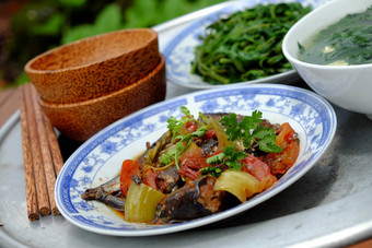 越南食物家庭餐晚餐时间