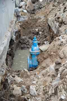 水聚氯乙烯塑料管道地面管道建设