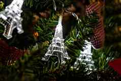 圣诞节加兰圣诞节树埃菲尔铁塔塔