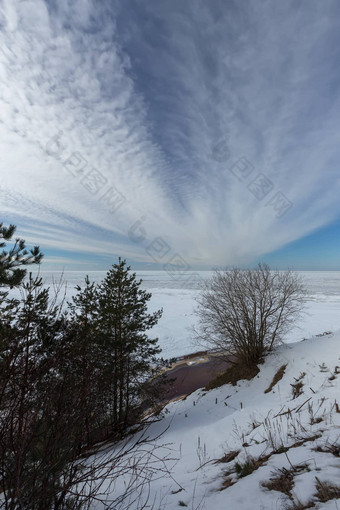 冬天雪海海岸波罗的海海拉脱维亚索尔克拉斯蒂