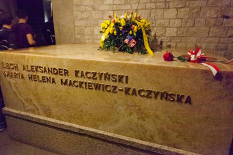 卡钦斯基石棺