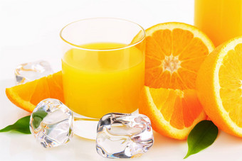 新鲜的橙色汁