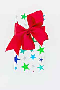 礼物盒子红色的丝带弓孤立的