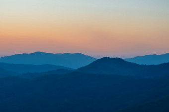 日出山