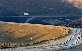 <strong>铁路建设</strong>