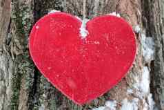 木红色的心背景纹理树