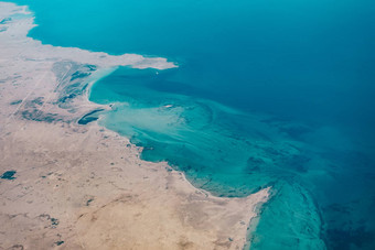 空中视图沿海地区卡塔尔