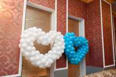 心气球装饰婚礼餐厅