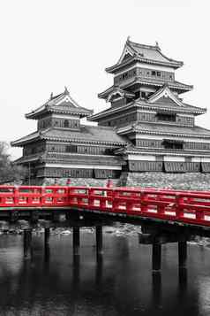 美丽的中世纪的城堡松本东部本州日本