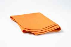折叠橙色餐巾