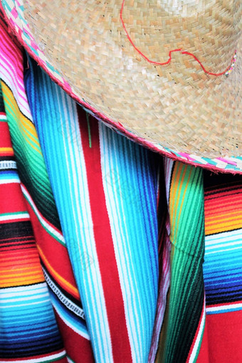 雨披帽子墨西哥披肩背景墨西哥五五月聚会复制空间