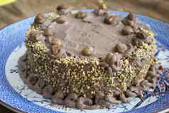自制的蛋糕巧克力奶油哈内尔纳特谷物