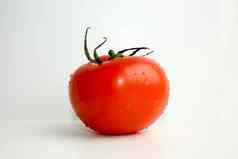 红色的番茄白色背景照片设计