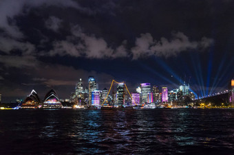 长曝光晚上拍摄城市中心悉尼斯凯林