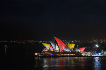长曝光晚上拍摄城市中心天际线悉尼