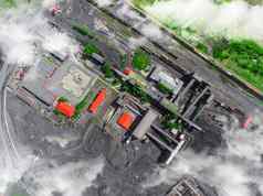 全景空中视图拍摄煤炭处理植物工业生产