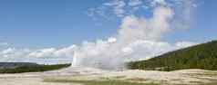 忠实的喷泉喷发黄石公园国家公园怀姆