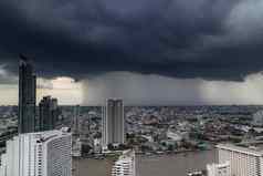 曼谷泰国6月风暴一天曼谷泰国