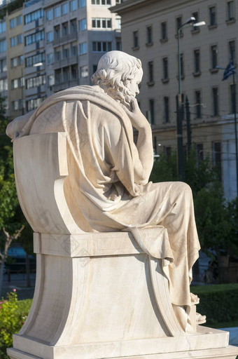 经典雕像苏格拉底