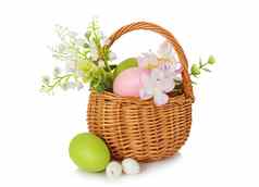 柳条篮子复活节鸡蛋