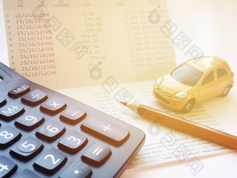微型<strong>车模</strong>型计算器储蓄账户书金融声明办公室桌子上表格