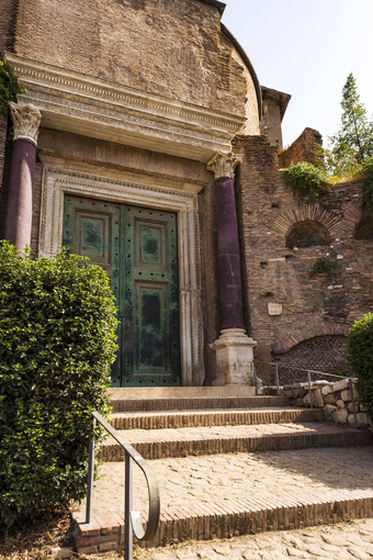 寺庙罗穆卢斯通过罗马论坛罗马意大利