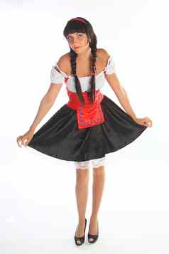 女孩传统的巴伐利亚衣服