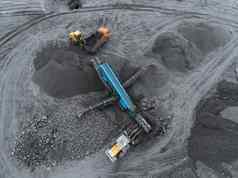 开放坑我的品种排序矿业煤炭推土机排序煤炭萃取行业无烟煤破碎编组复杂的煤炭行业