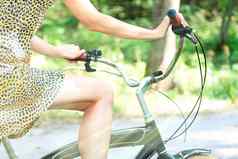 女人自行车