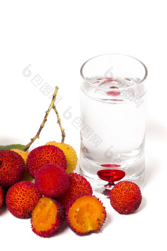 草莓树杨梅乌内多水果甜酒