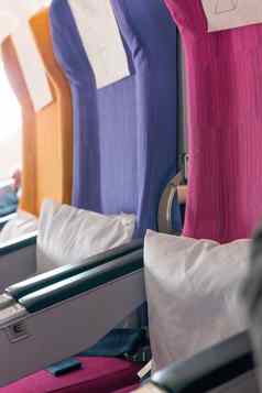 飞机座位乘客舒适的垫子