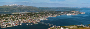 全景视图特罗姆瑟港口挪威