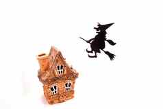 女巫飞行扫帚房子白色背景