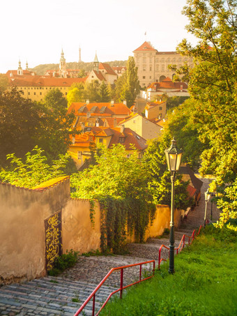 楼梯领导中世纪的区新增功能斯维特hradcany布拉格捷克共和国