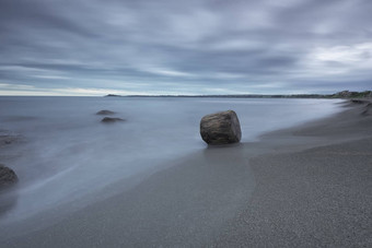 <strong>海景</strong>日出<strong>多云</strong>的早....美丽的自然<strong>海景</strong>蓝色的小时岩石日出海日出黑色的海海岸atiachernomoretz