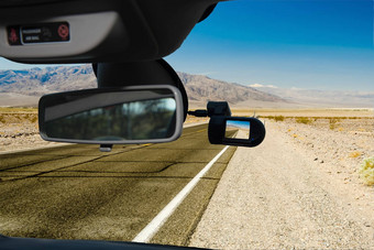 行车记录仪车相机视图沙漠路死亡谷美国