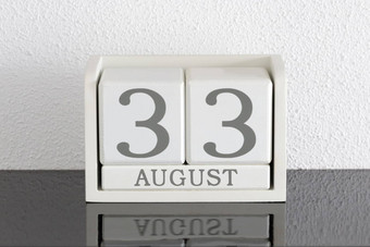 白色块日历现在日期月8月额外的
