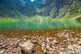 清洁水冷山湖基湖黑