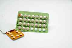 避孕药片白色背景出生控制药丸制药产品药店背景家庭规划