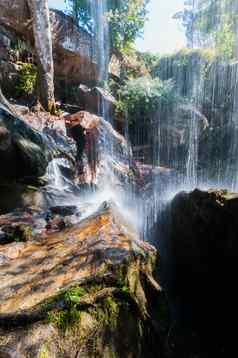 景观瀑布府克拉杜恩国家公园泰国