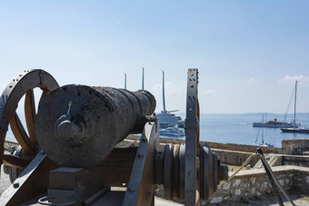 中世纪的<strong>大炮</strong>堡垒科孚岛小镇希腊